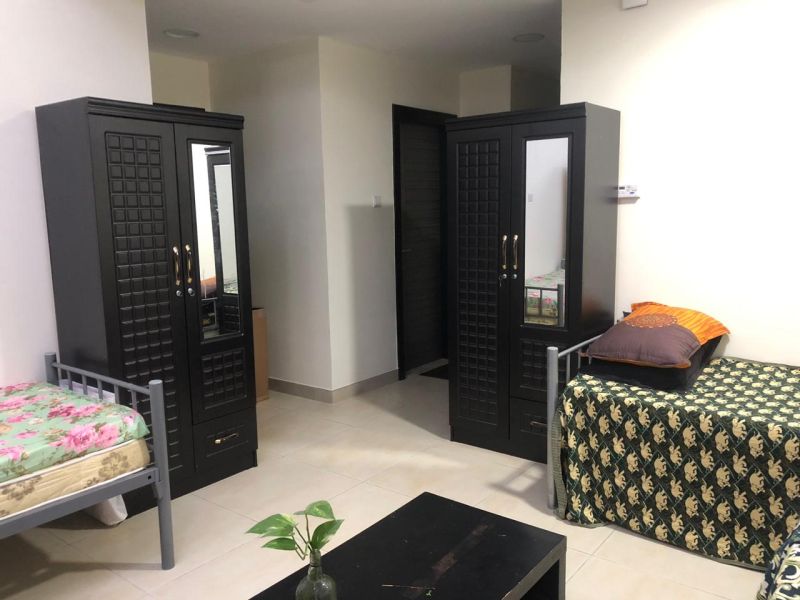 Six Bed Spaces Available For ladies In Hor Al Anz Deira AED 800 Per Month